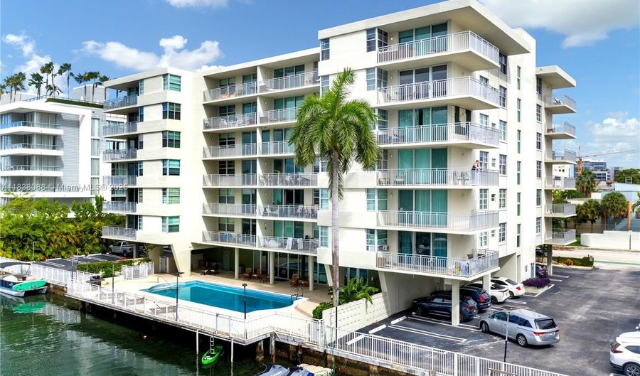 9500 W Bay Harbor Dr 5F, Bay Harbor Islands, FL 33154 - 1 Beds, 2 Bath