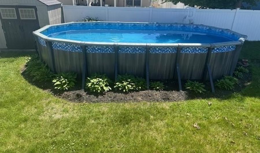 54 S Emerson Ave, Amity Harbor, NY 11701 - 3 Beds, 2 Bath