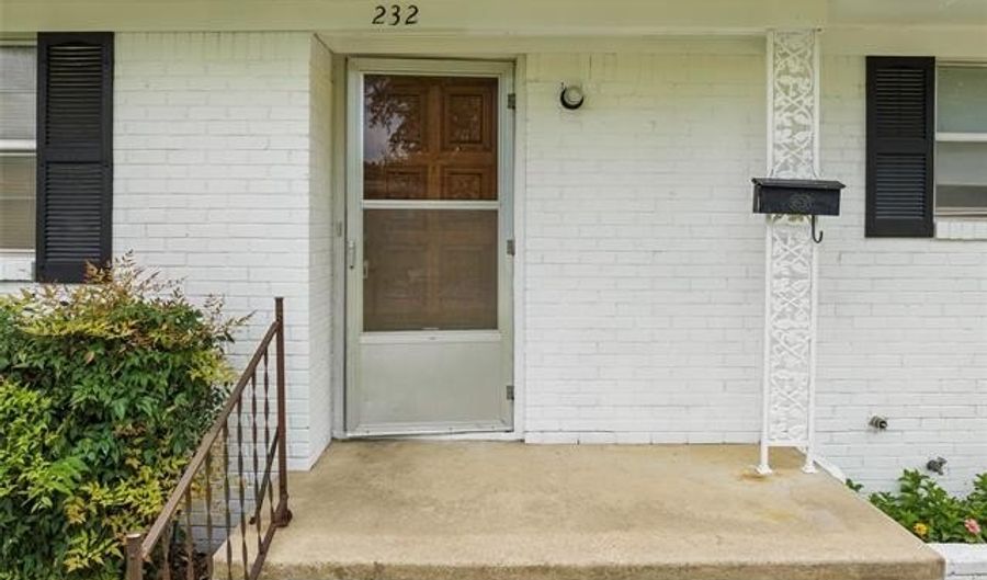 232 Campbell, Ardmore, OK 73401 - 3 Beds, 2 Bath