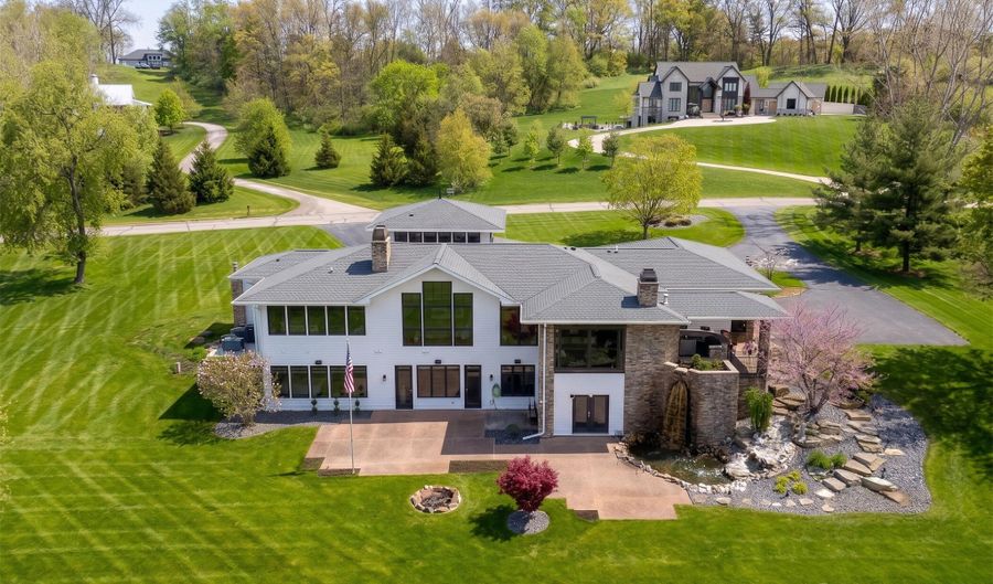 899 Skyevale NE, Ada, MI 49301 - 3 Beds, 5 Bath
