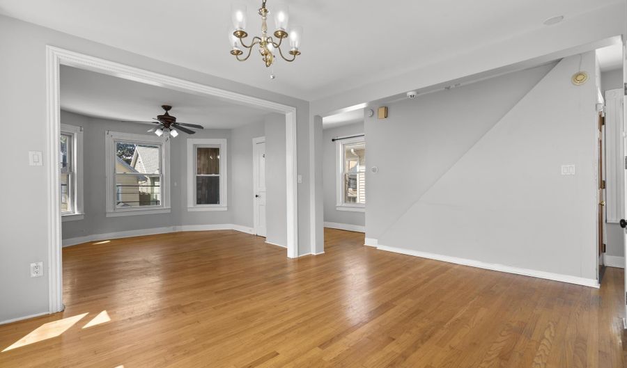 148 Orchard St, Bridgeport, CT 06608 - 4 Beds, 3 Bath