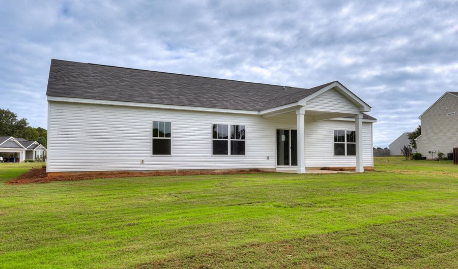 3270 Heartwood Pass, Aiken, SC 29803 - 4 Beds, 2 Bath