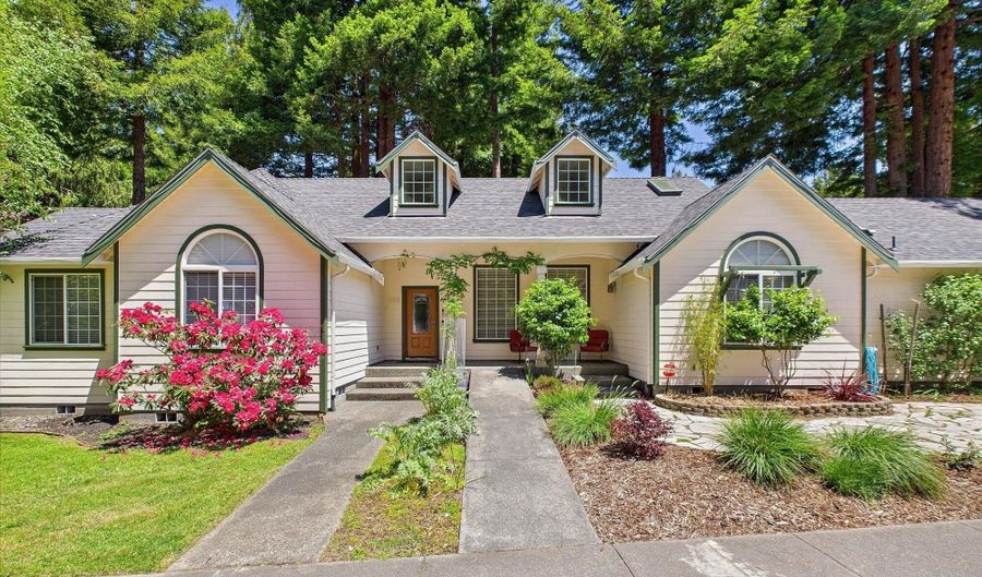 1002 Diamond Dr, Arcata, CA 95521 - 4 Beds, 4 Bath