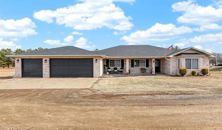 172 Luckau Ln, Alma, AR 72921 - 3 Beds, 2 Bath
