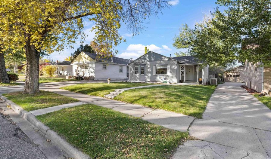 1560 S Cedar St, Casper, WY 82601 - 4 Beds, 2 Bath