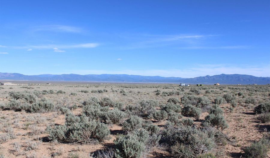 Fremont, Carson, NM 87517 - 0 Beds, 0 Bath