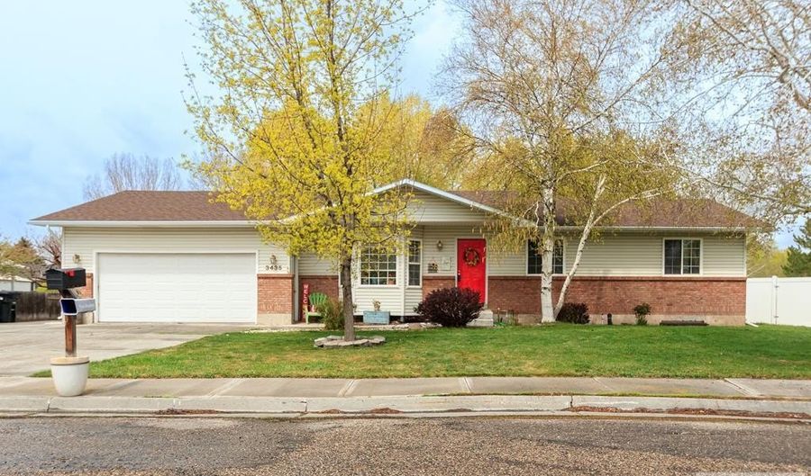 3435 E Circle S Dr, Ammon, ID 83406 - 5 Beds, 3 Bath