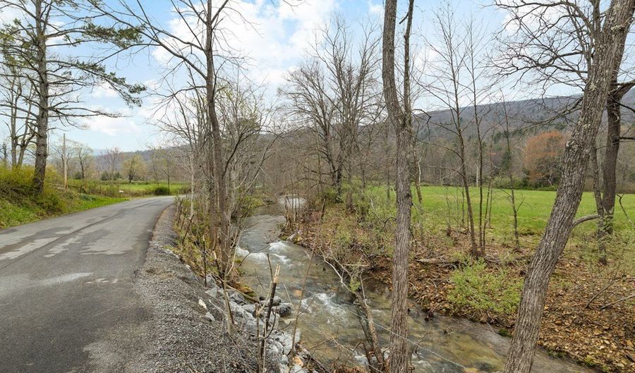 192 Hunting Camp Rd, Bastian, VA 24314 - 3 Beds, 1 Bath