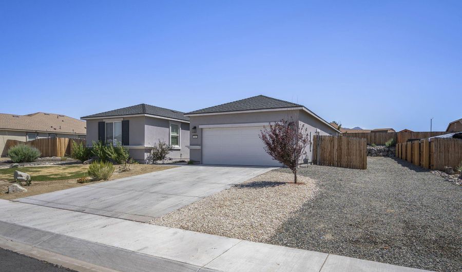 145 San Joaquin Dr, Dayton, NV 89403 - 4 Beds, 2 Bath