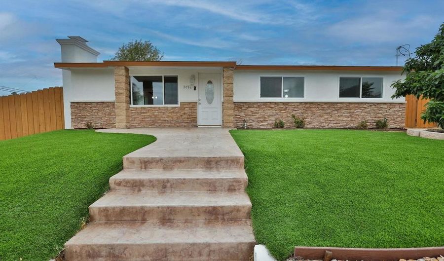 9706 Arapaho St, Spring Valley, CA 91977 - 3 Beds, 1 Bath