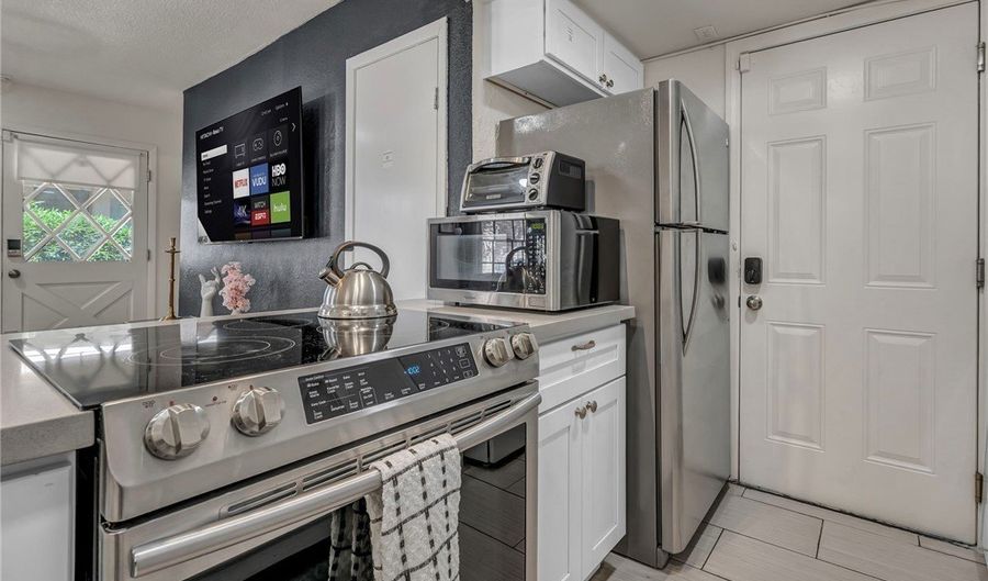 1334 Dorothy Ave 3, Las Vegas, NV 89119 - 2 Beds, 1 Bath