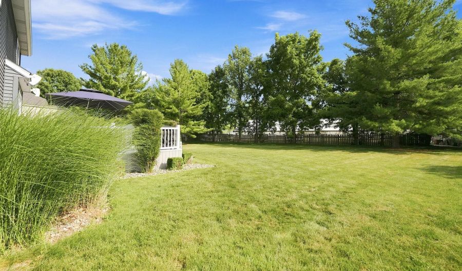 108 Gates Cv, Auburn, IN 46706 - 3 Beds, 4 Bath