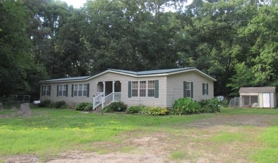 108 D SHERIFFS Rd, Murfreesboro, NC 27855 - 3 Beds, 2 Bath