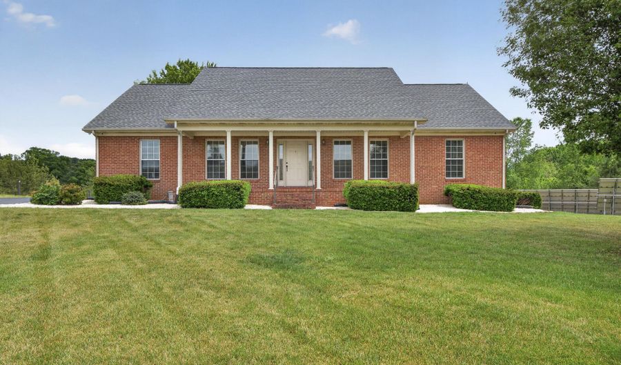 18158 Old Jonesboro Rd, Abingdon, VA 24211 - 3 Beds, 3 Bath