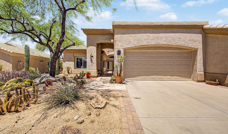 4740 E EDEN Dr, Cave Creek, AZ 85331 - 2 Beds, 2 Bath