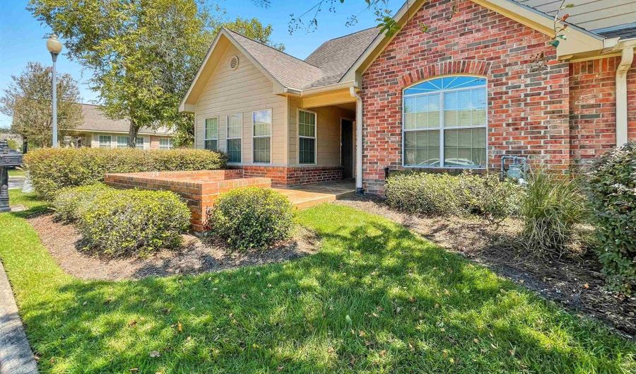 7111 Village Charmant #94, Baton Rouge, LA 70809 - 3 Beds, 2 Bath