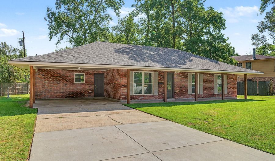 10845 Mollylea Dr, Baton Rouge, LA 70815 - 3 Beds, 2 Bath