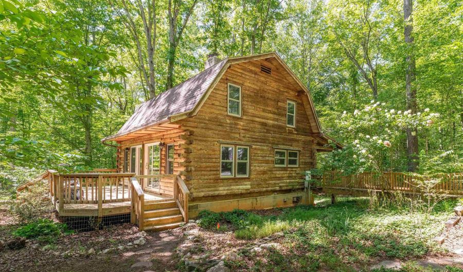 4218 GILBERT STATION Rd, Barboursville, VA 22923 - 2 Beds, 2 Bath