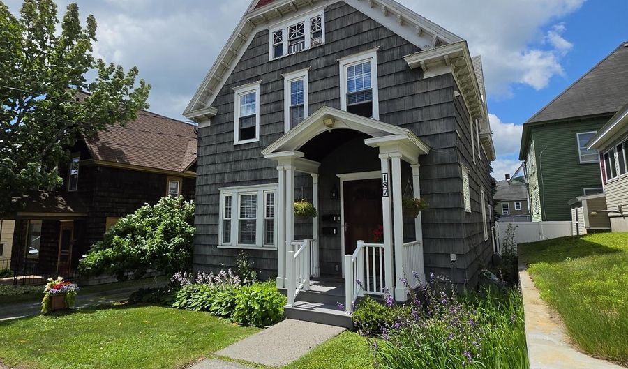 187 Madison Ave, Berlin, NH 03570 - 3 Beds, 2 Bath