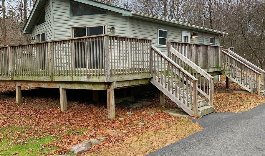 863 Stony Mountain Rd, Albrightsville, PA 18210 - 3 Beds, 2 Bath