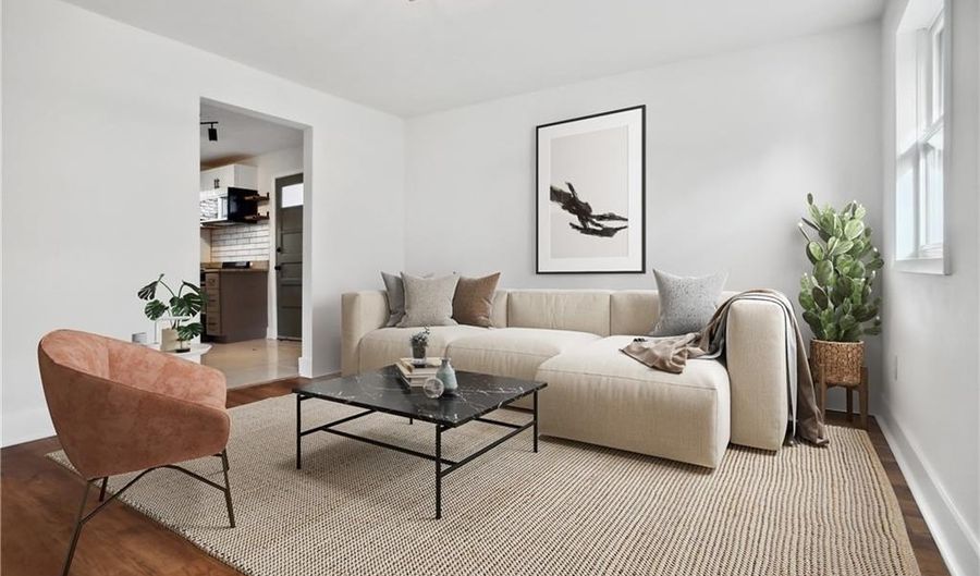 782 Dixie Ave NE 5, Atlanta, GA 30307 - 2 Beds, 1 Bath