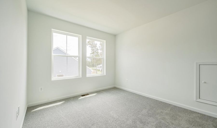 169 N RIDGEBROOK Dr, Felton, DE 19943 - 4 Beds, 4 Bath