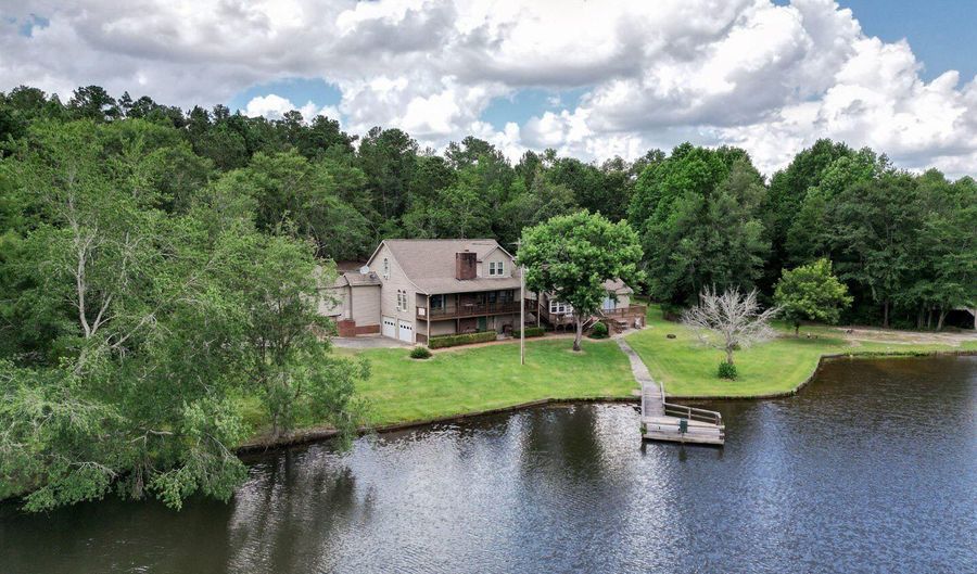347 Fallaw Rd, Batesburg Leesville, SC 29006 - 5 Beds, 4 Bath