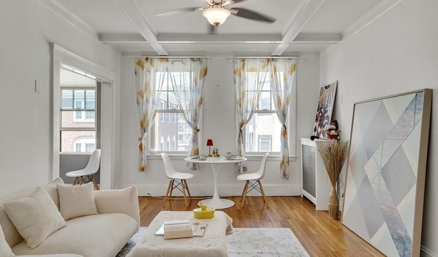 130 Sutherland Rd 1, Boston, MA 02135 - 2 Beds, 1 Bath