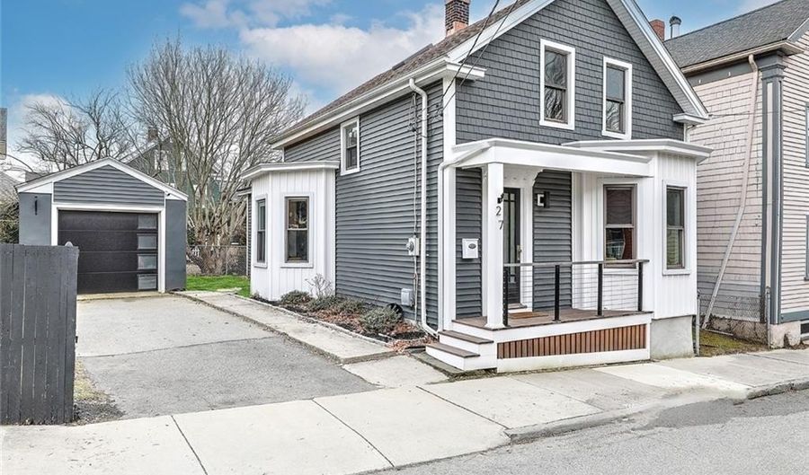 27 S Baptist St, Newport, RI 02840 - 3 Beds, 2 Bath