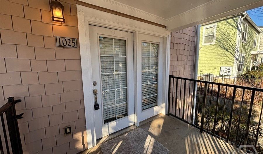 1035 Barnett Shoals Rd 1025, Athens, GA 30605 - 3 Beds, 3 Bath