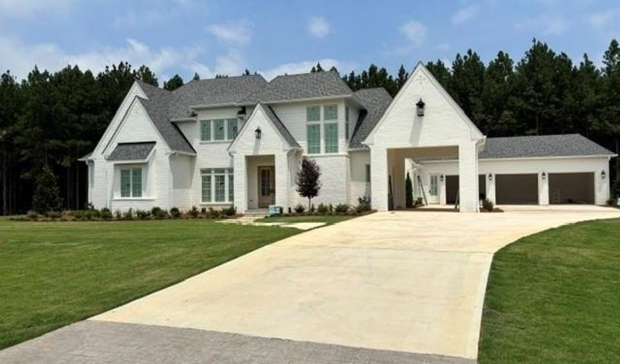 4210 FOREST Way, Auburn, AL 36830 - 5 Beds, 6 Bath