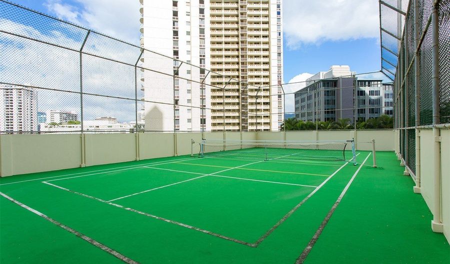 469 Ena Rd 2009, Honolulu, HI 96815 - 3 Beds, 2 Bath