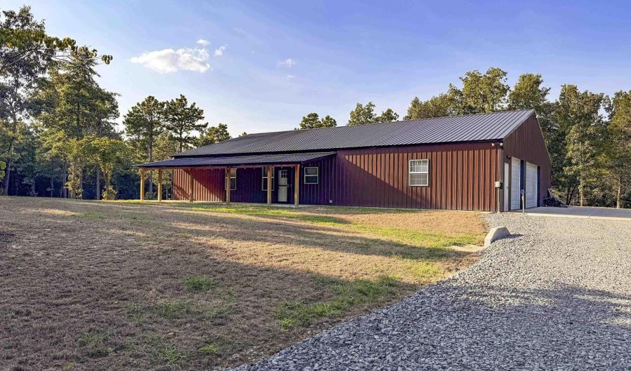 607 Odom Point Rd, Bee Branch, AR 72013 - 3 Beds, 4 Bath
