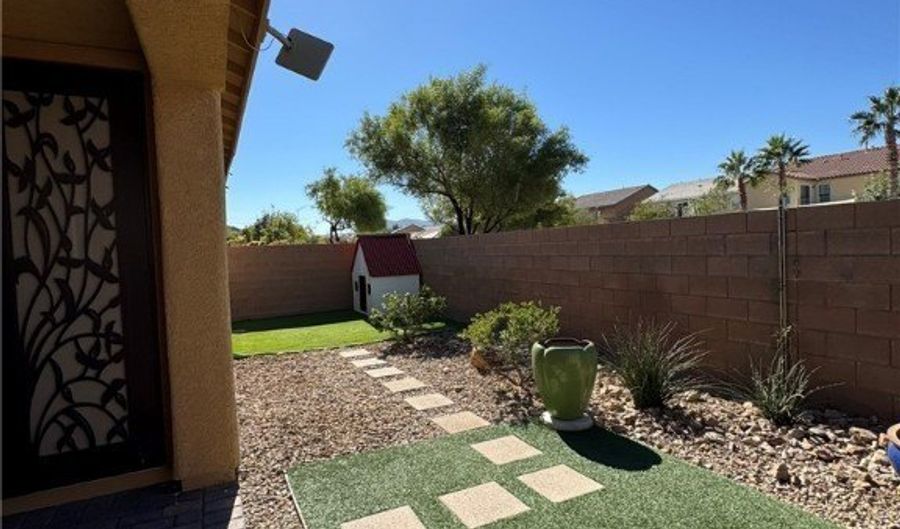 1165 Bear Head St, Henderson, NV 89011 - 3 Beds, 3 Bath