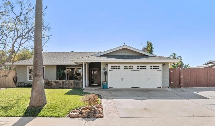 2245 Nob Hill Dr, Carlsbad, CA 92008 - 3 Beds, 2 Bath