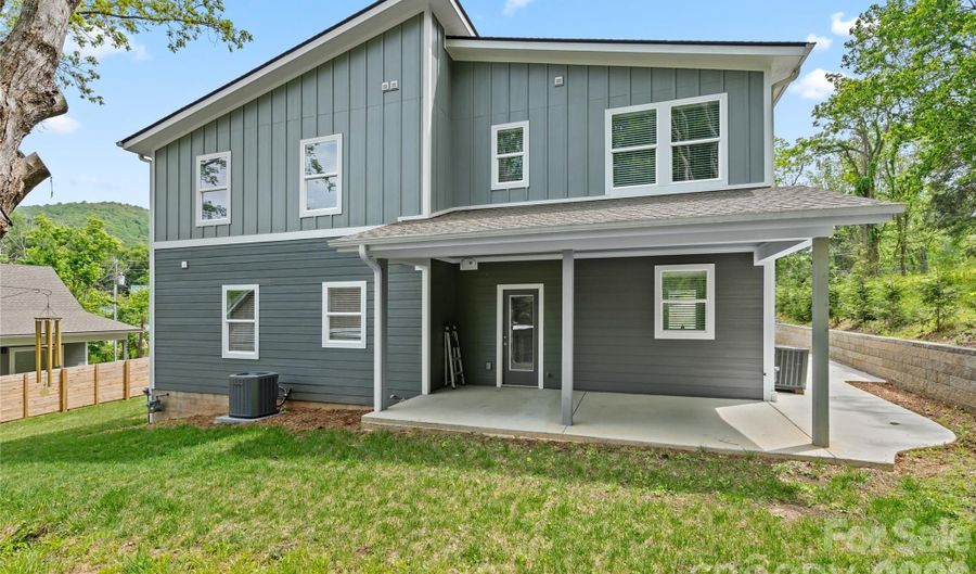 128 Rock Hill Rd, Asheville, NC 28803 - 5 Beds, 5 Bath