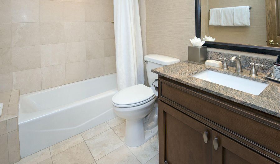 210 Offerson Week 7 Rd 321, Beaver Creek, CO 81620 - 2 Beds, 3 Bath