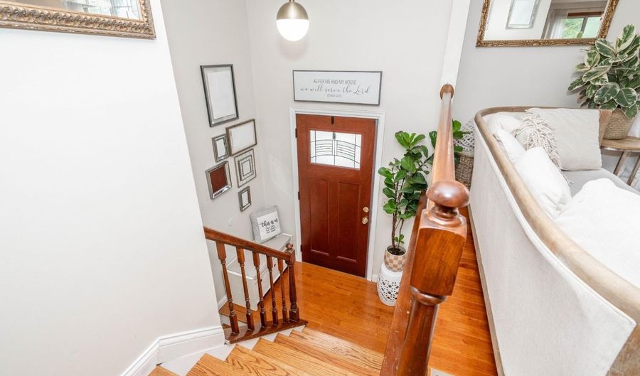 5365 Orchardcreek Ct, Cincinnati, OH 45239 - 3 Beds, 3 Bath