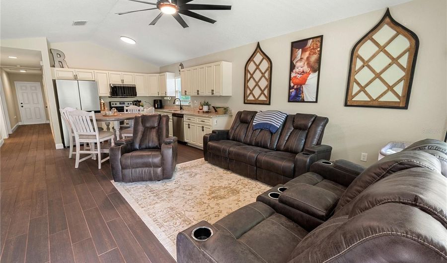 765 S DUDLEY Ave, Bartow, FL 33830 - 3 Beds, 2 Bath