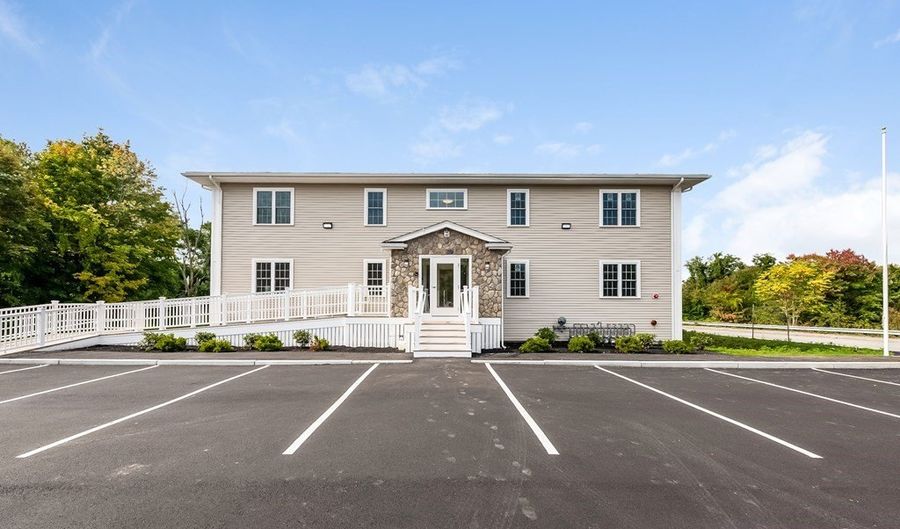 351 Summer St 2, Abington, MA 02351 - 2 Beds, 1 Bath