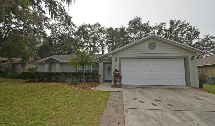 1218 DUNBRIDGE St, Apopka, FL 32703 - 3 Beds, 2 Bath