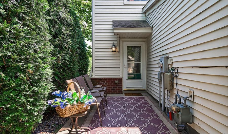 6597 Linwood Dr NE, Albertville, MN 55301 - 2 Beds, 3 Bath