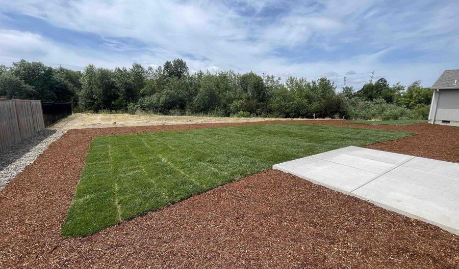 1240 Hop St SW, Albany, OR 97321 - 3 Beds, 2 Bath