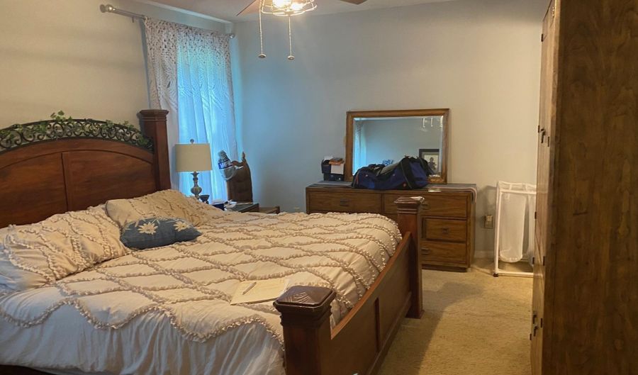 7264 GAIL Dr E, Bartlett, TN 38133 - 3 Beds, 2 Bath