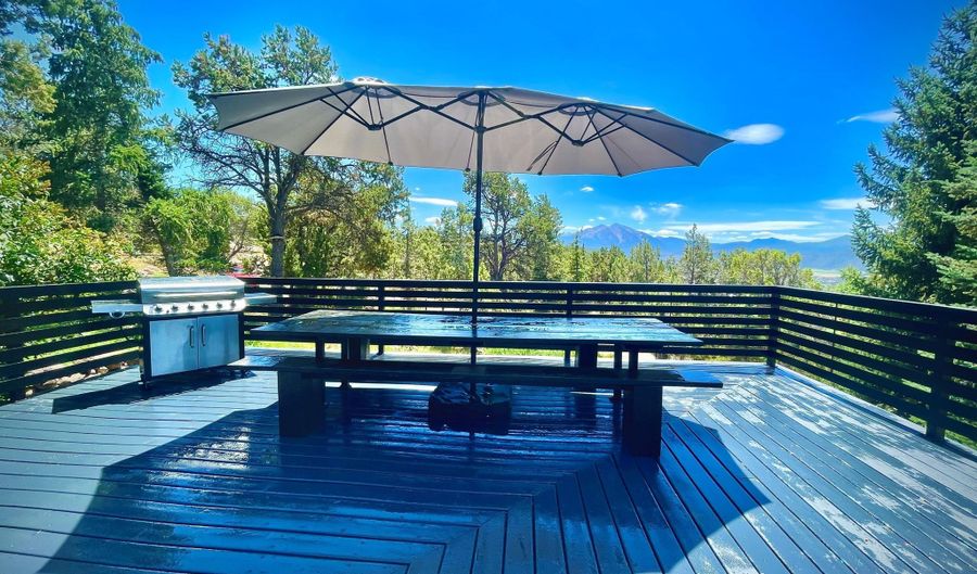 271 Cedar Cv, Glenwood Springs, CO 81601 - 5 Beds, 5 Bath