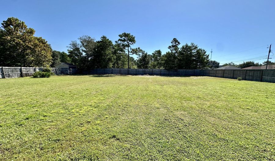 1876 Jamaica Dr, Navarre, FL 32566 - 3 Beds, 2 Bath