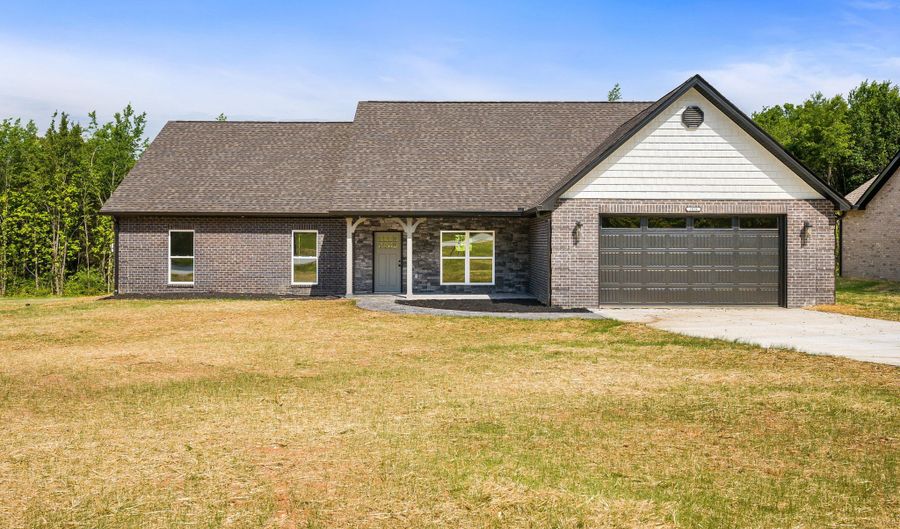 1034 N Linden Dr, Alcoa, TN 37701 - 4 Beds, 3 Bath