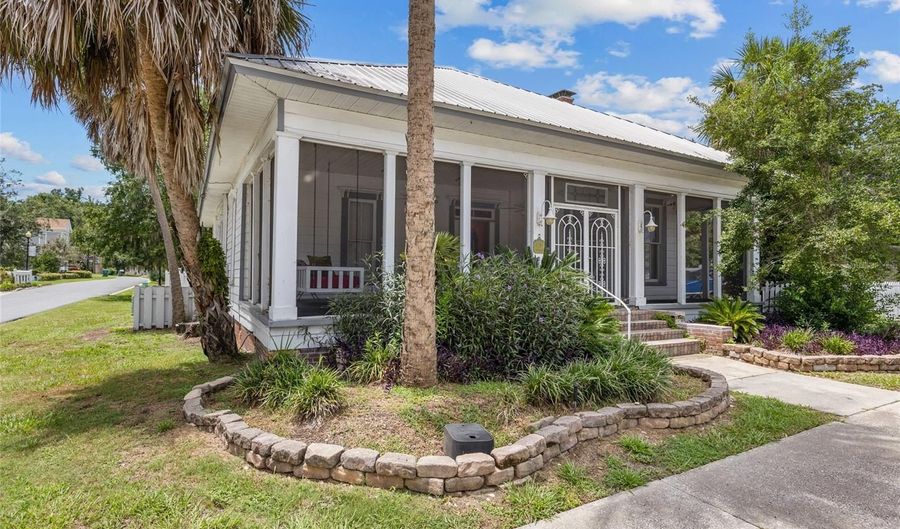 14702 NW 140TH St, Alachua, FL 32615 - 4 Beds, 3 Bath