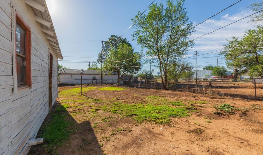 904 N Hayes St, Amarillo, TX 79107 - 2 Beds, 1 Bath