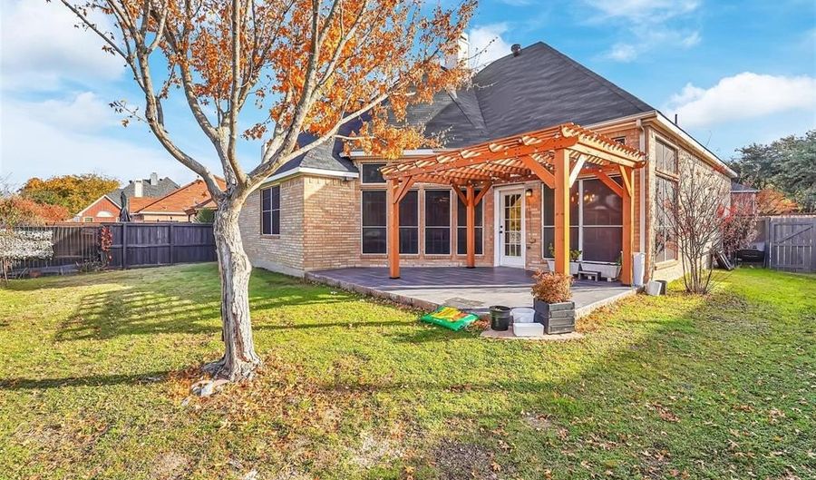 636 Huntington Ln, Allen, TX 75002 - 4 Beds, 2 Bath